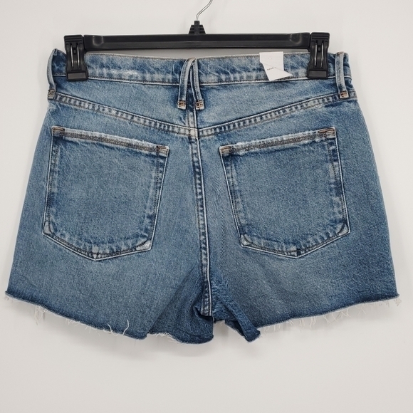 Women's Good American 90's Distressed Jean Shorts‎ NEW - Picture 2 of 4